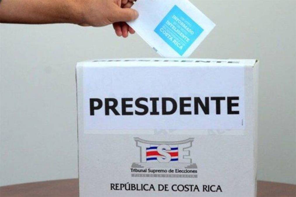 Costa Rica elige en balotaje a un presidente que enfrente la pobreza y el desempleo