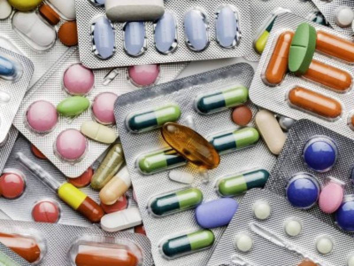 EEUU: Límite en alza de precios de fármacos genera debate