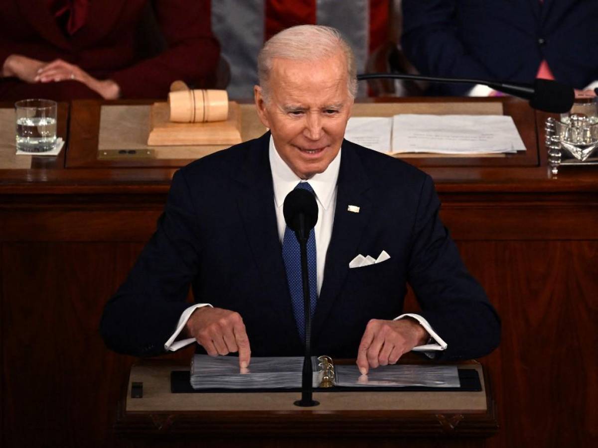 Joe Biden aboga por justicia social en EEUU y lanza advertencias a China