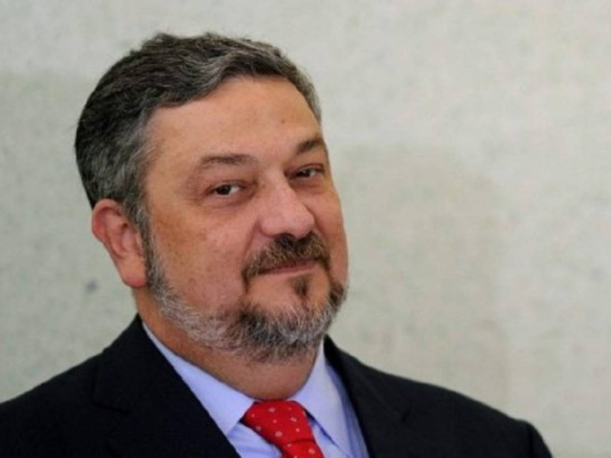 Detienen a otro exministro clave de Lula y Rousseff en Brasil