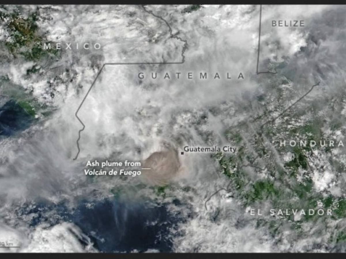 Guatemala: La NASA documentó y analiza la erupción del Volcán de Fuego