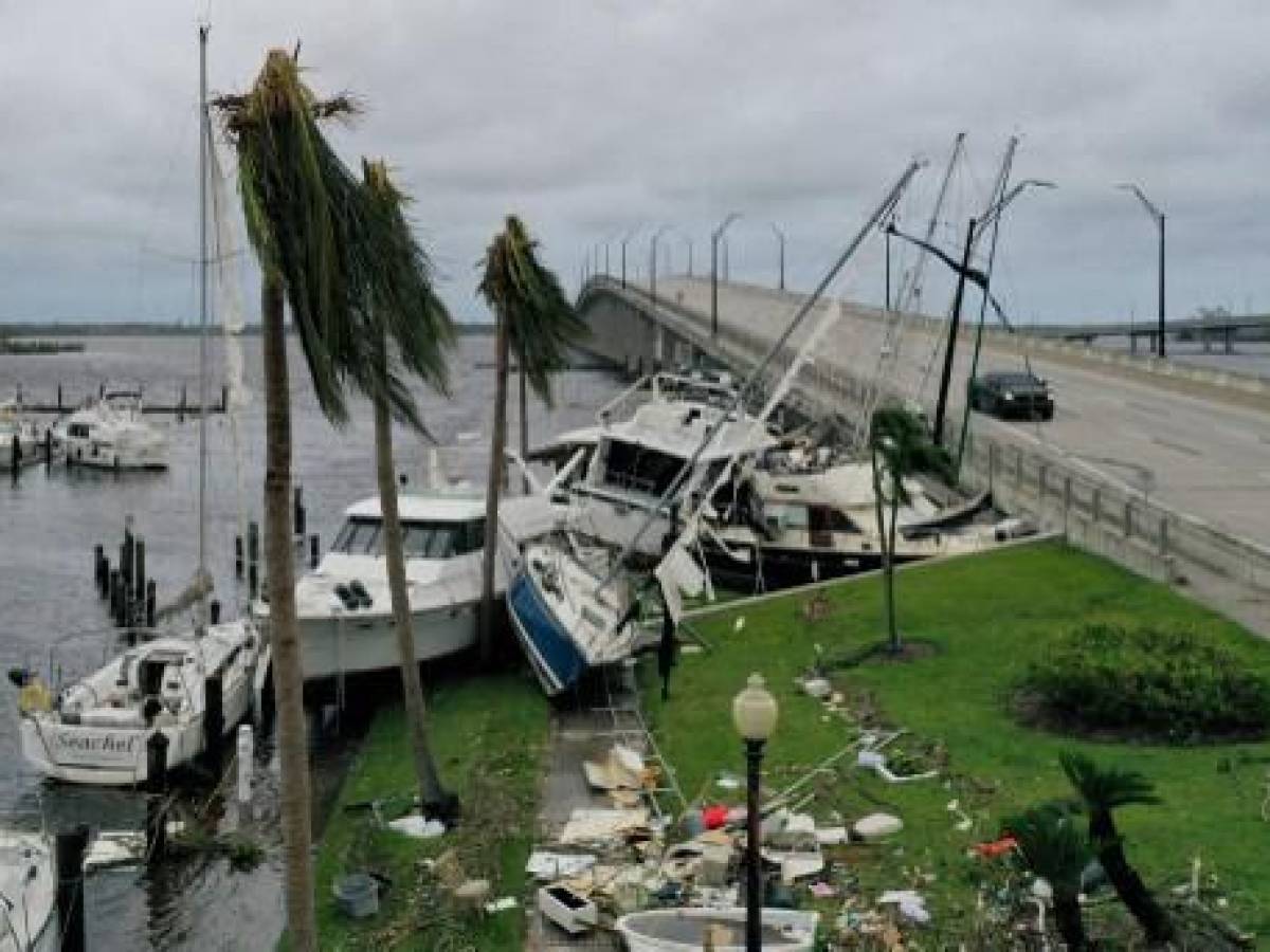 Huracán Ian causa inundaciones ‘catastróficas’ en Florida
