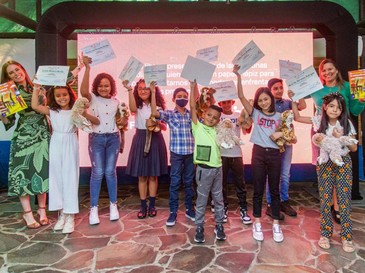 Estudiantes de Costa Rica participaron en concurso de cuentos ilustrados con mensajes ambientales