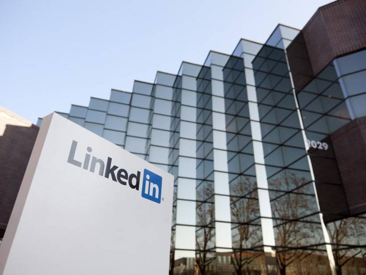 Plataforma LinkedIn hizo reducciones de su personal