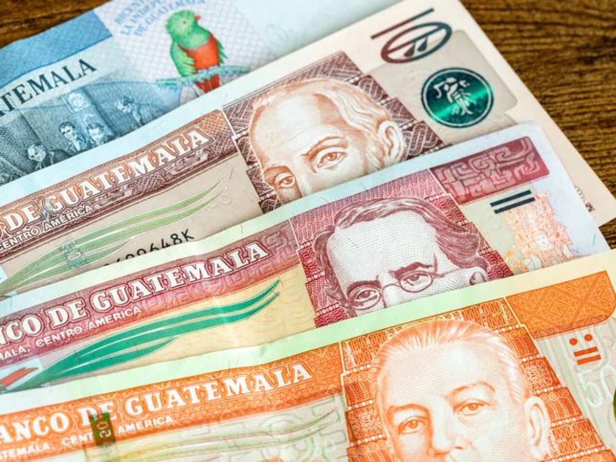 Alza del tipo de cambio en Guatemala se debe a una sobredemanda