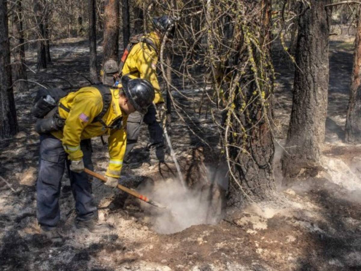 EEUU: Gran incendio forestal obliga a nuevas evacuaciones