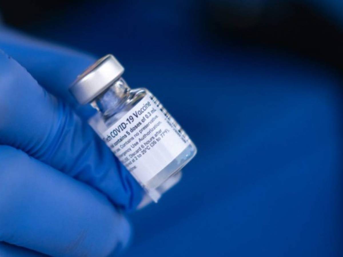 China importará la vacuna de BioNTech, pese a tener sus propias vacunas
