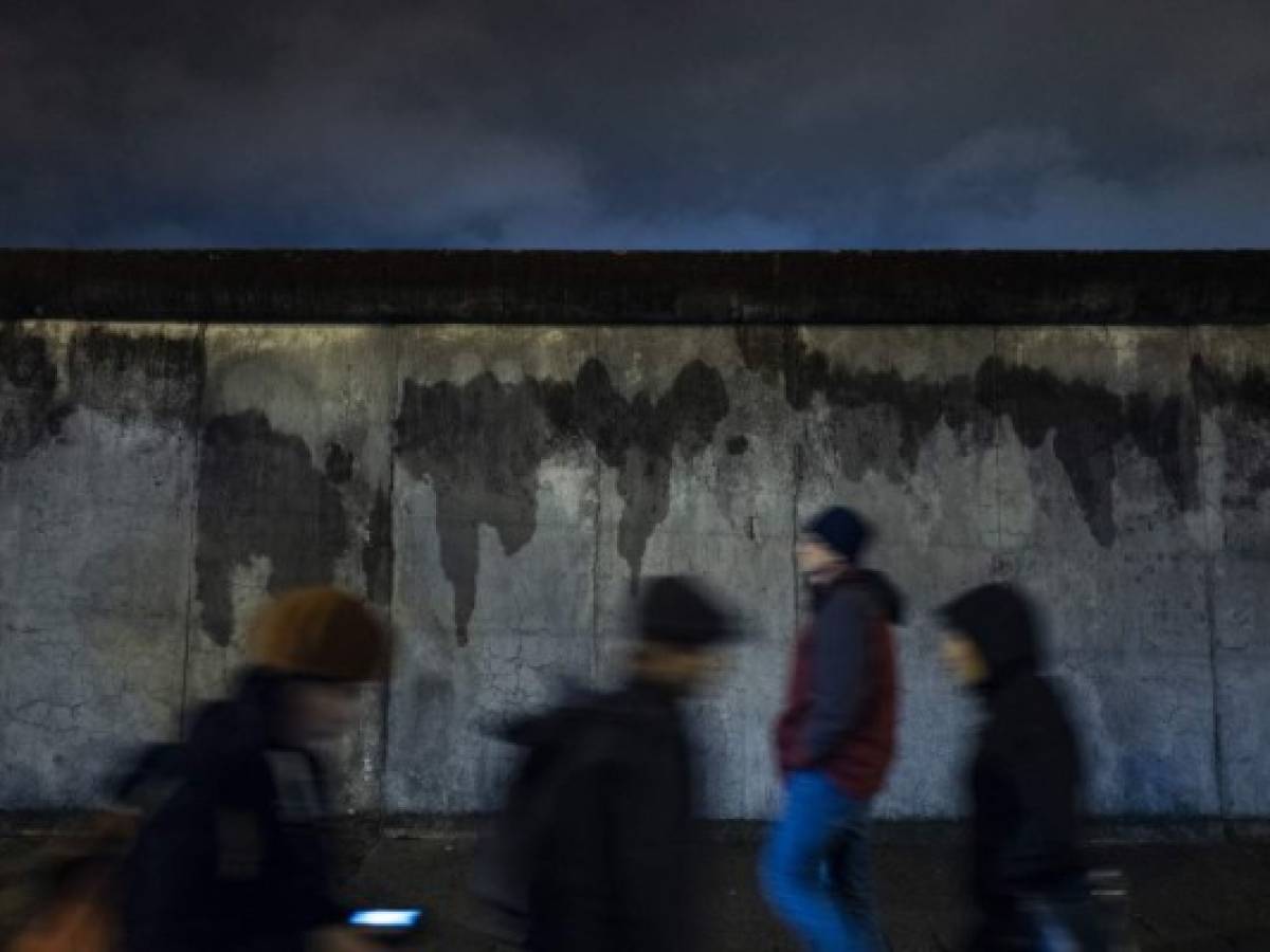 Alemania critica 'el egoísmo' de EEUU en aniversario de la caída del Muro de Berlín