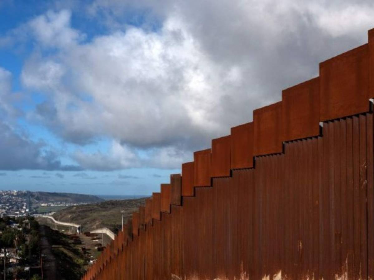 Muro EEUU-México:La promesa de Trump contra la inmigración que demora en concretarse