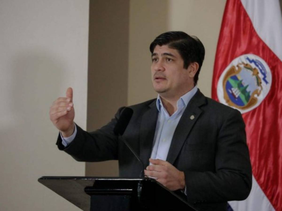 Procuraduría interpone querella y acción civil resarcitoria contra presidente de Costa Rica