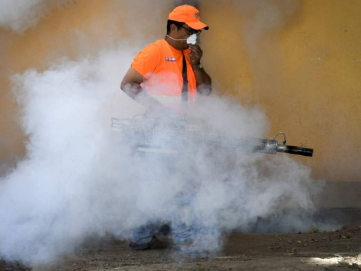 Epidemia de dengue colapsa hospitales públicos en Honduras  