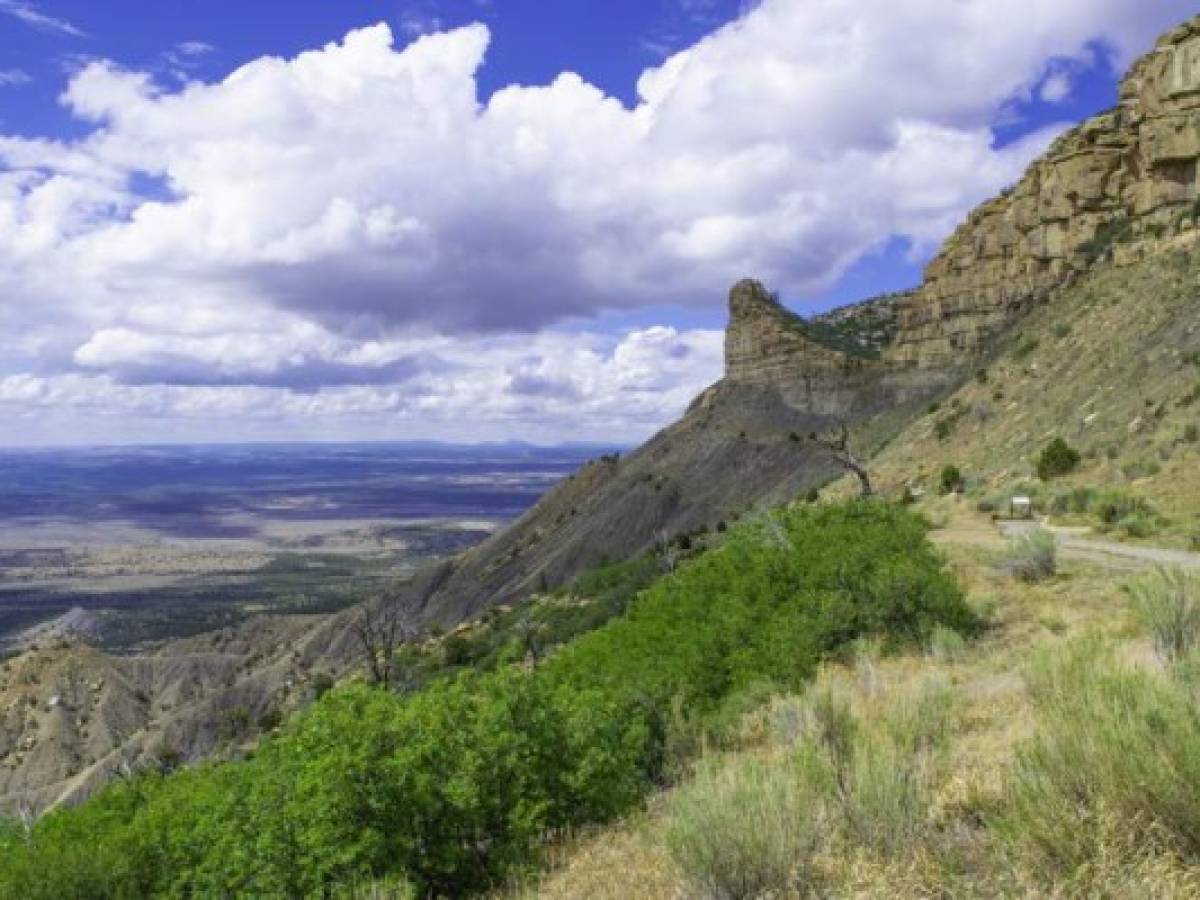 Montezuma Overlook is a popular trail Mesa Verde National Park.