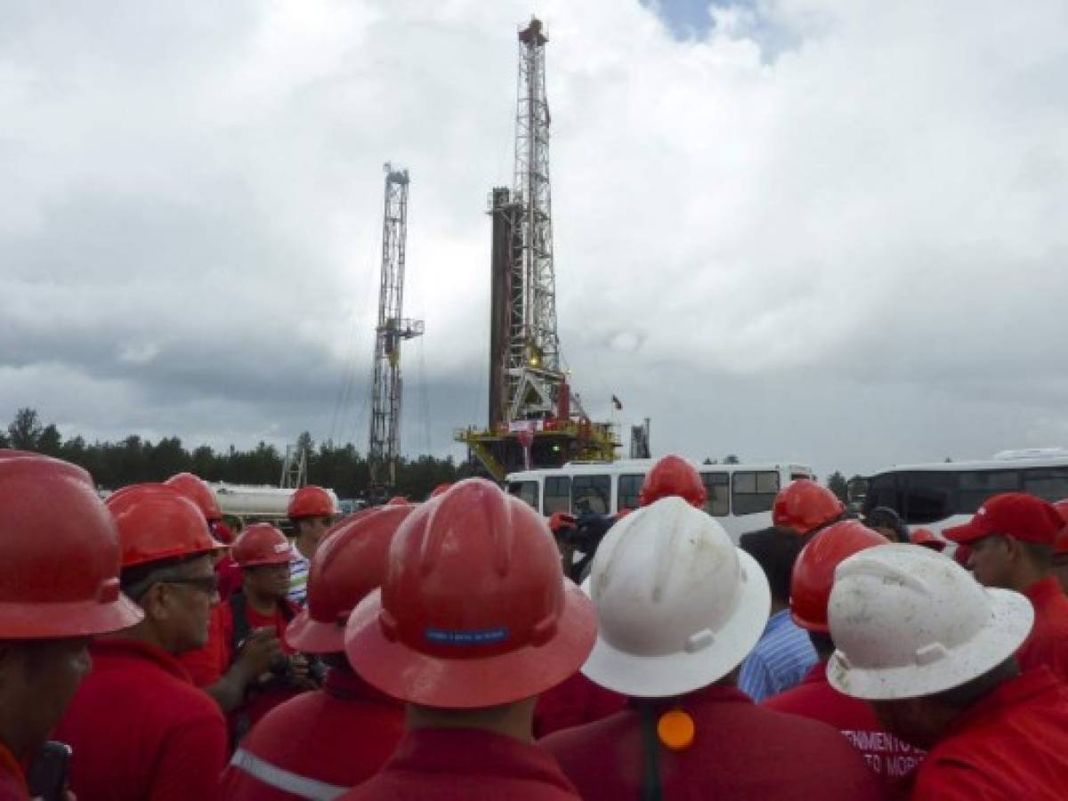 Venezuela promete 'regresar con fuerza' al mercado petrolero en 2020