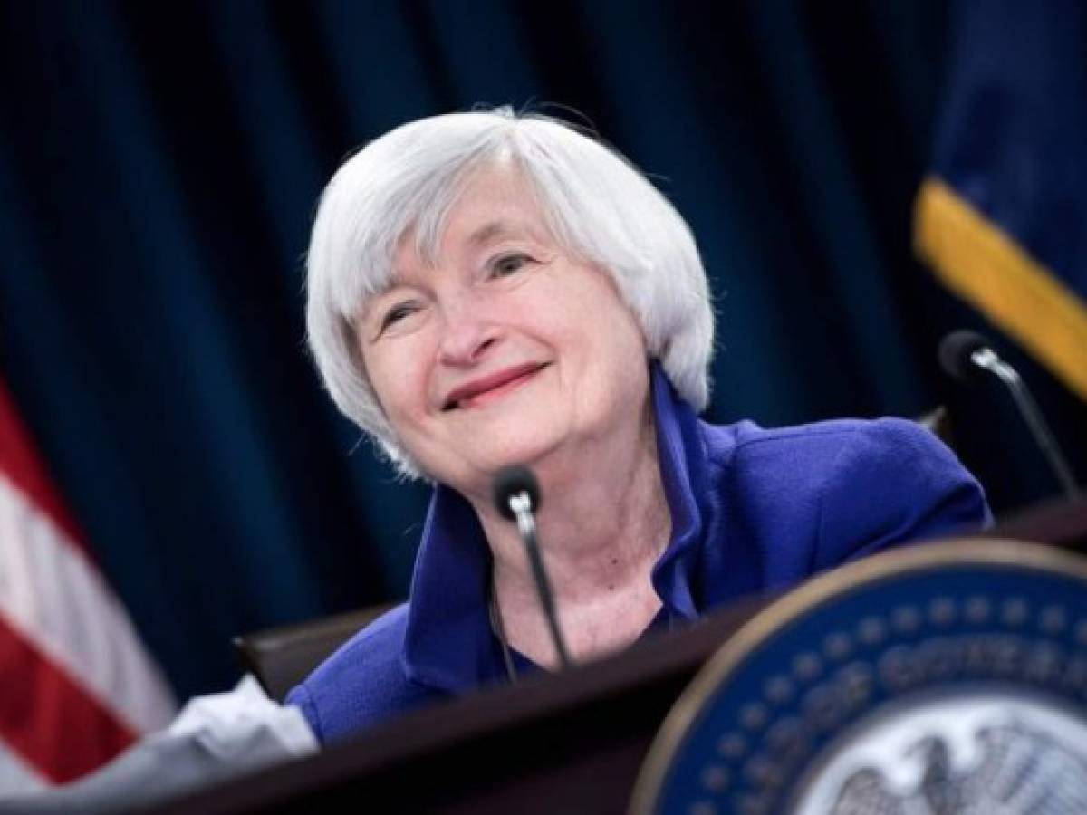 Janet Yellen confirmada por Senado de EE.UU. para servir como la primera mujer secretaria del Tesoro
