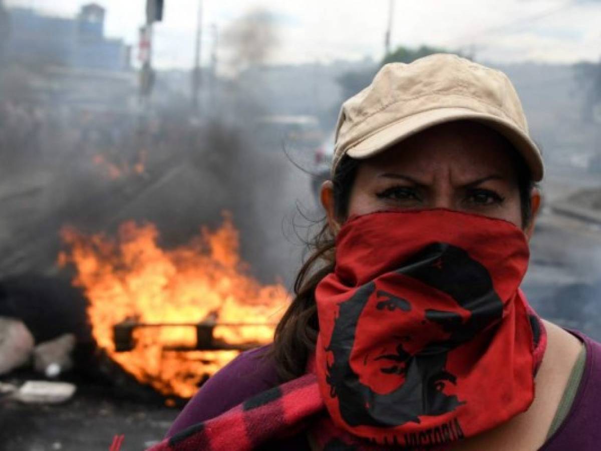 Protestas y vandalismo paralizan a Honduras