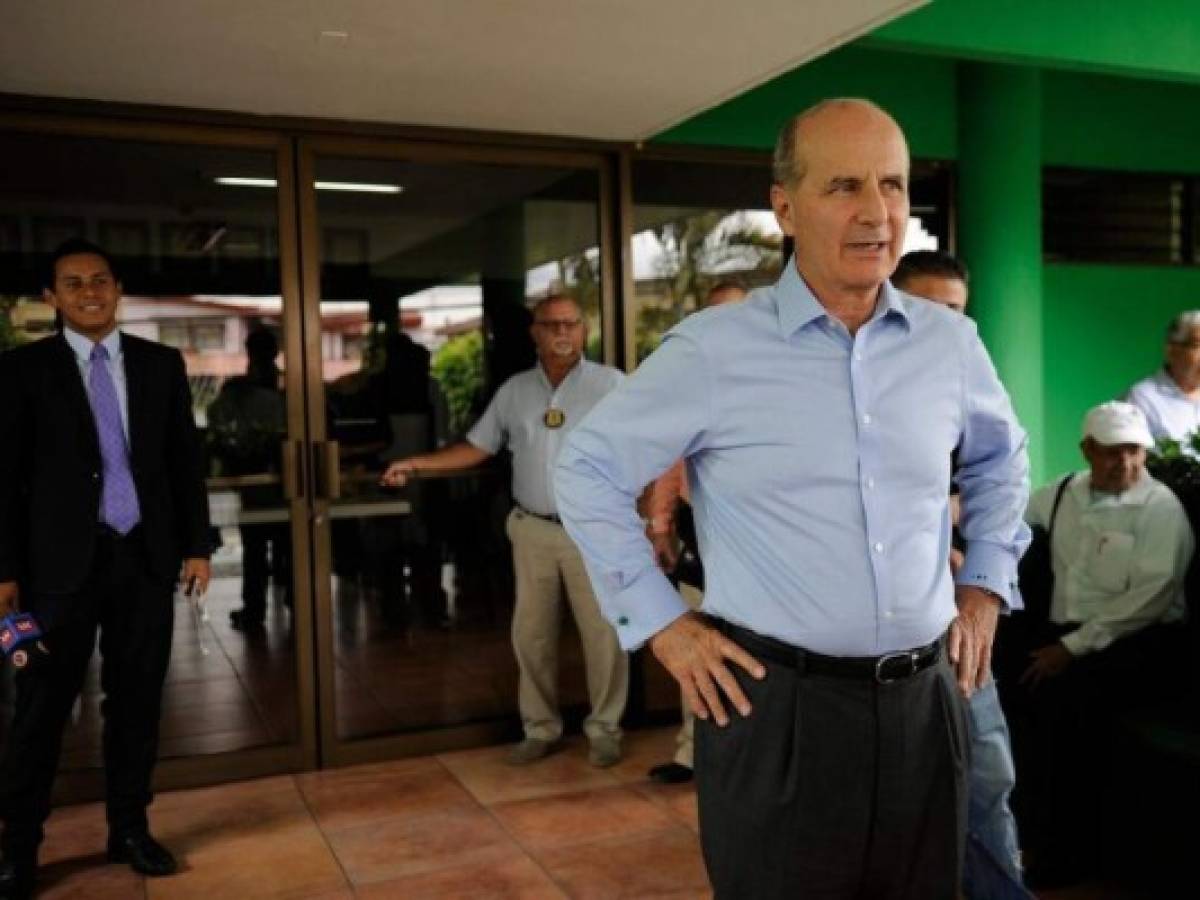 Costa Rica: Figueres, favorito en las encuestas, pide votar para evitar una segunda vuelta