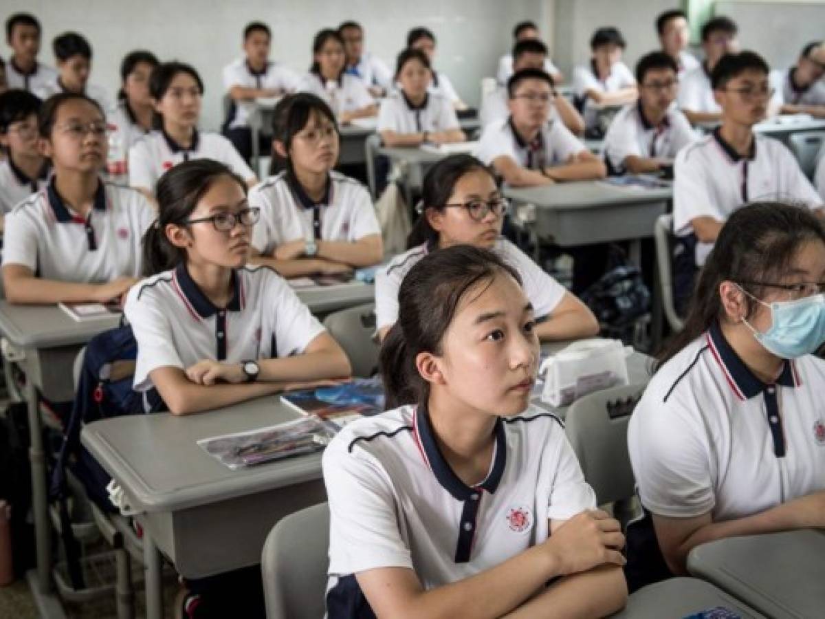 Wuhan, ciudad china donde surgió el covid-19, reabre sus colegios