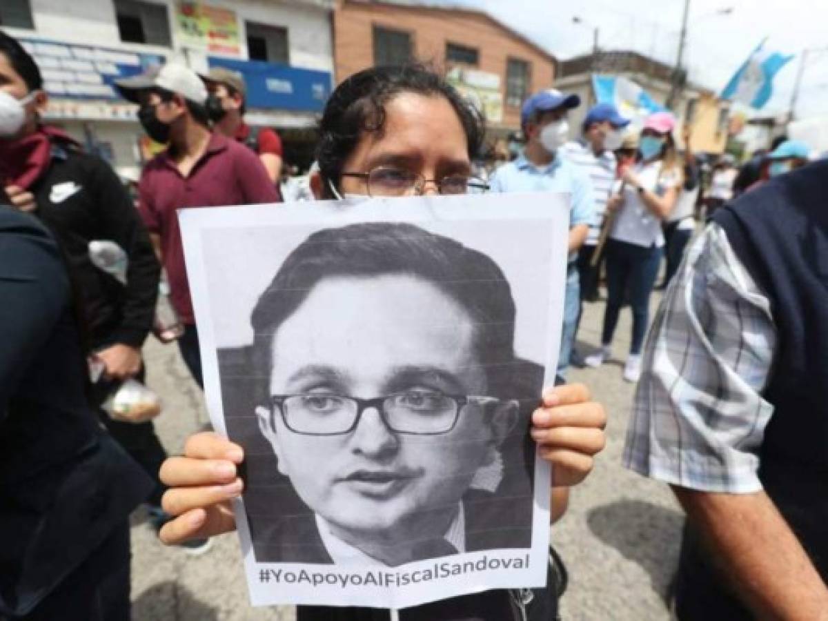 Guatemala a las puertas de una crisis por destitución del fiscal Juan Francisco Sandoval