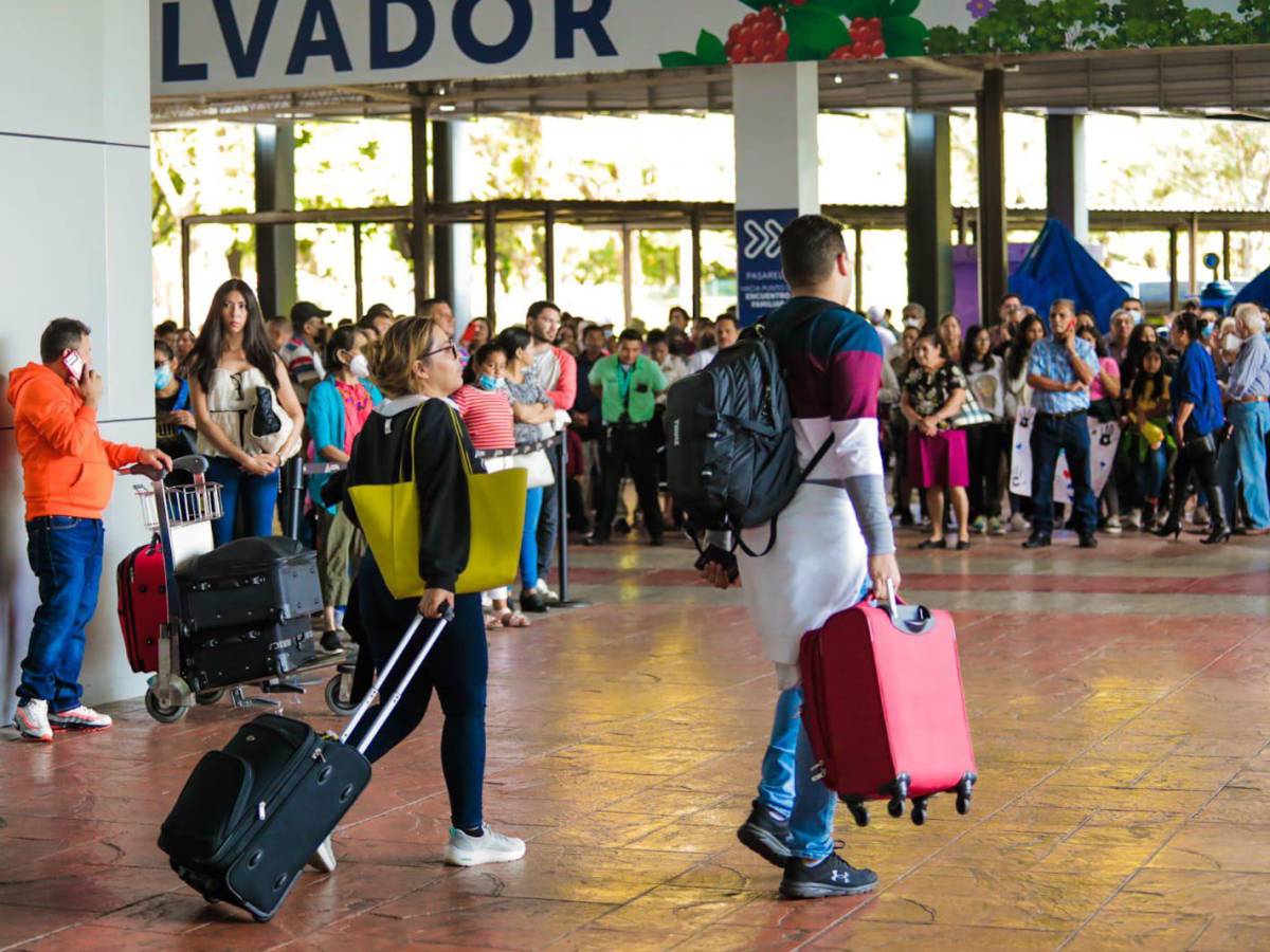 EEUU alerta a ciudadanos de reconsiderar viajar a El Salvador por la delincuencia