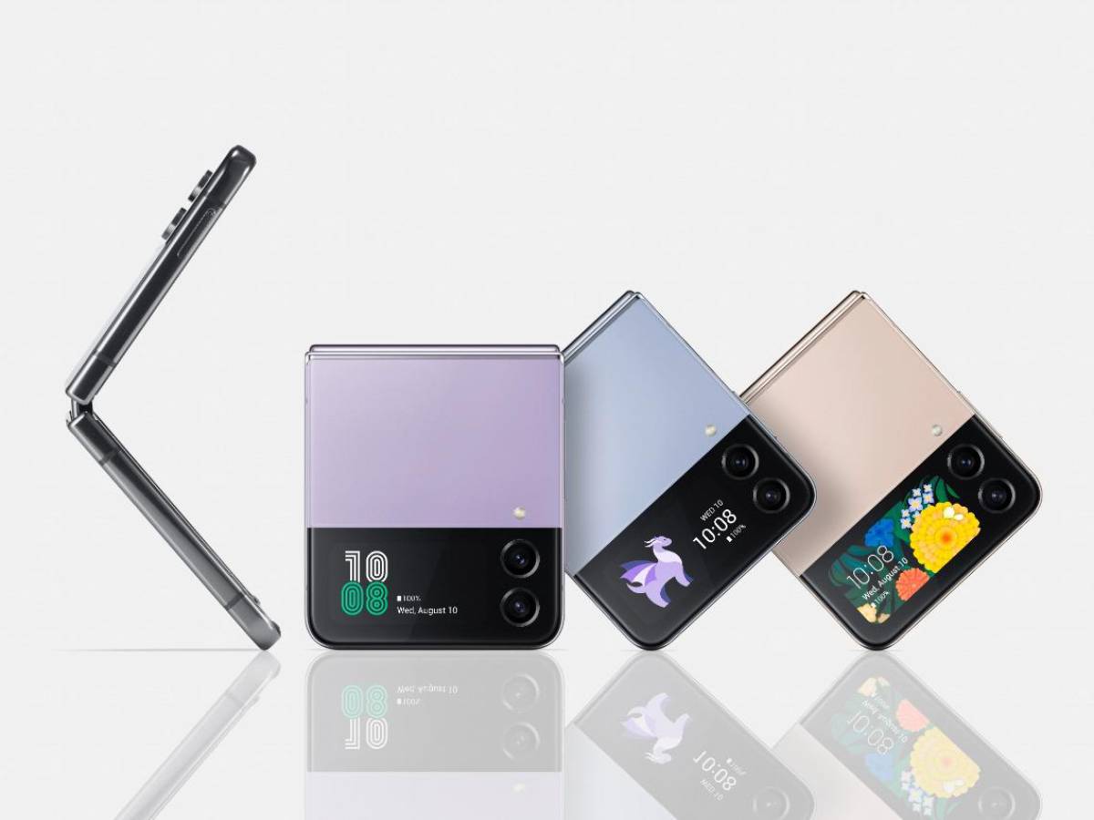 Nuevos teléfonos plegables más ligeros y personalizables: la apuesta de Samsung en 2022
