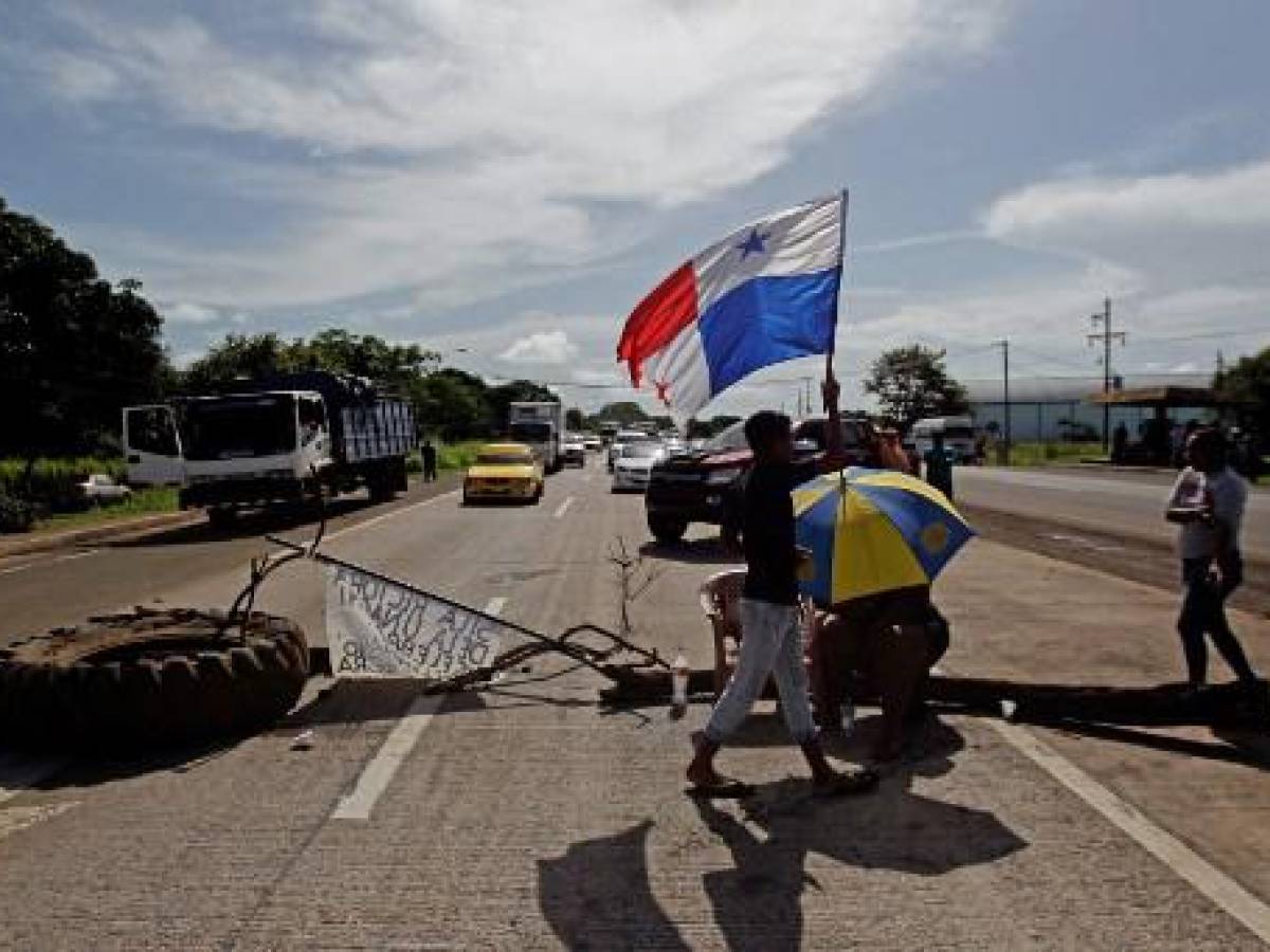 Panamá: Avanza acuerdo para poner fin a protestas y bloqueo de vías