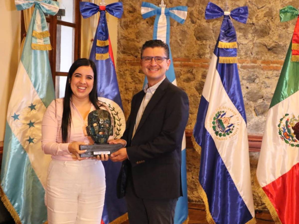 Tag Airlines recibe reconocimiento por su labor en la conectividad del Mundo Maya