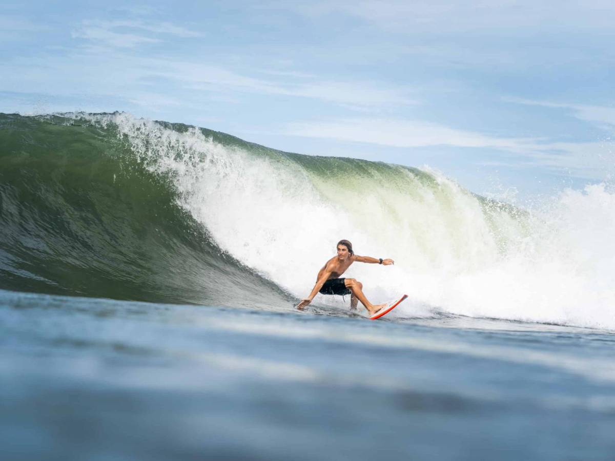 El Salvador invertirá US$106 millones en proyecto turístico Surf City 2