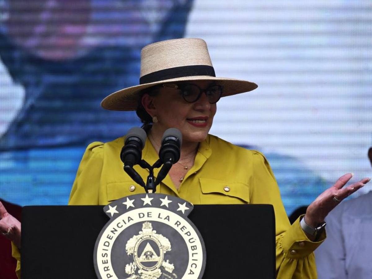 Presidenta de Honduras viaja para sellar llegada de comisión investigadora anticorrupción