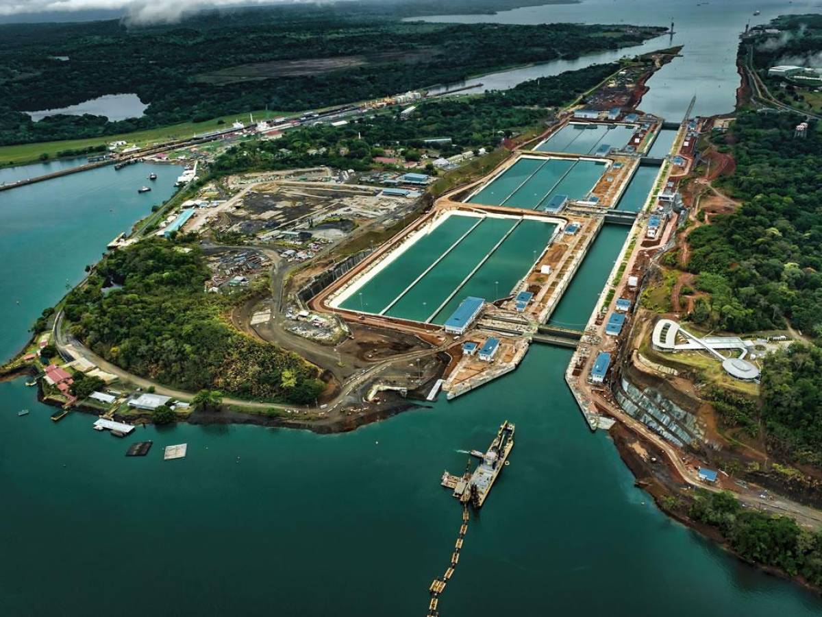 Canal de Panamá invertirá US$2.000 millones en proyectos de agua