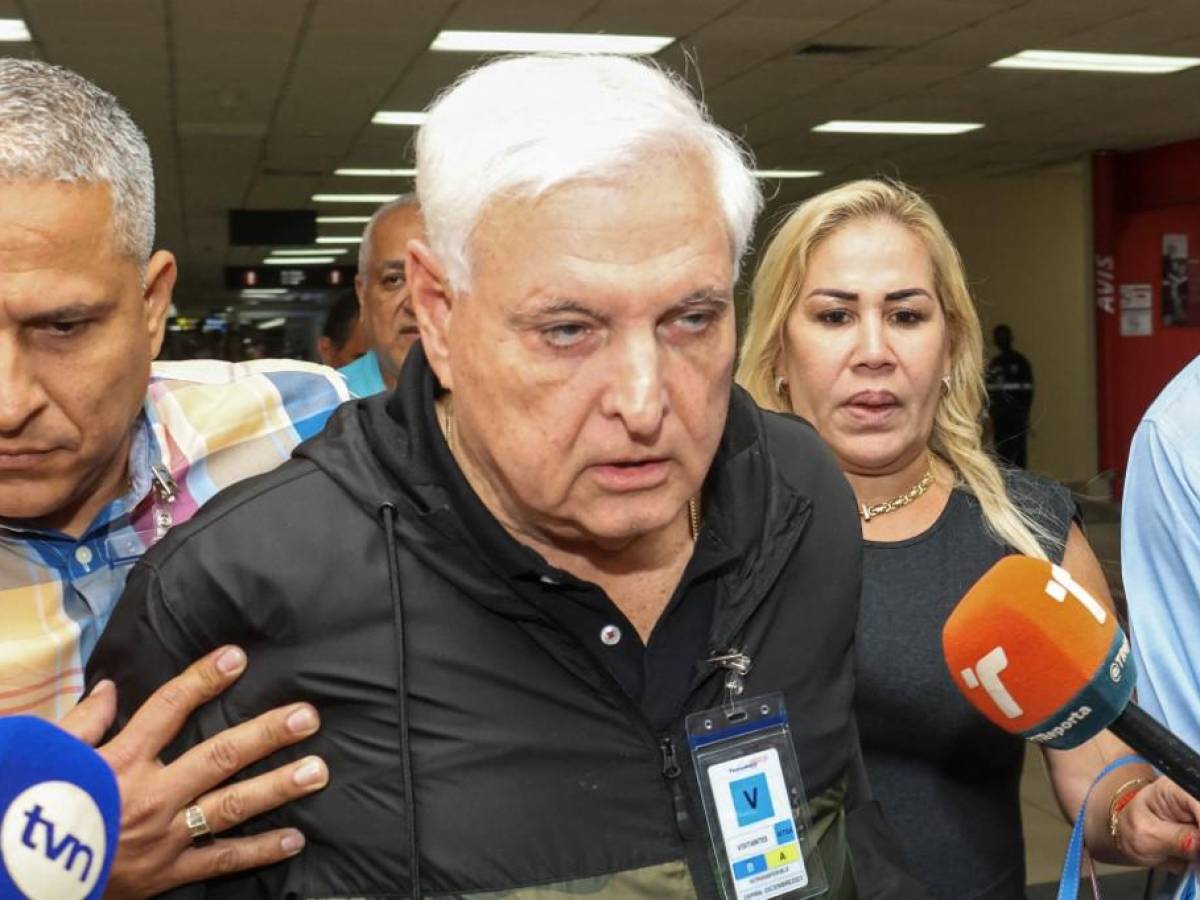 Panamá: piden ‘pena máxima’ de 12 años de prisión para expresidente Martinelli
