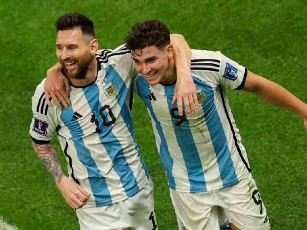 Messi y Julián Álvarez llevan a Argentina a la final del Mundial
