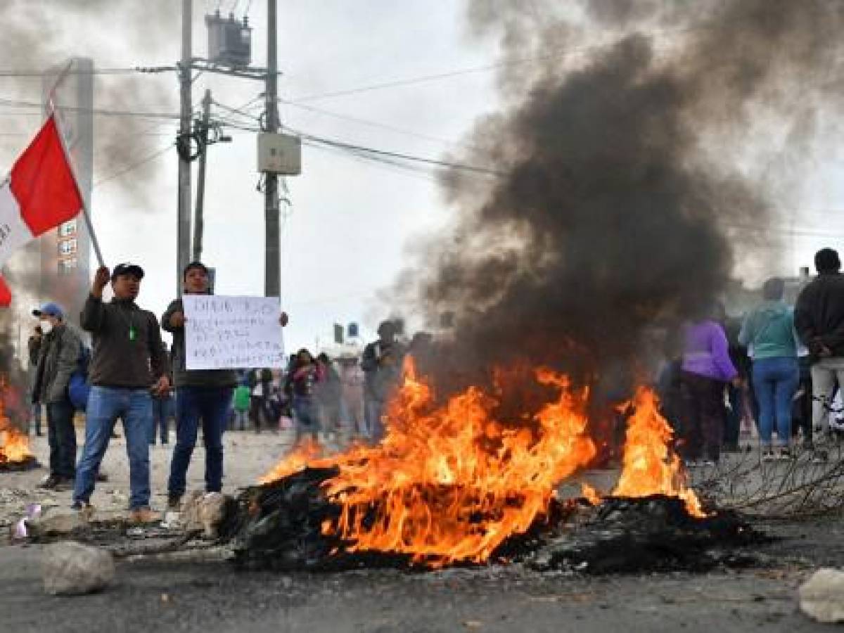 Ingreso de Costa Rica a la Alianza del Pacífico se atrasará por crisis en Perú