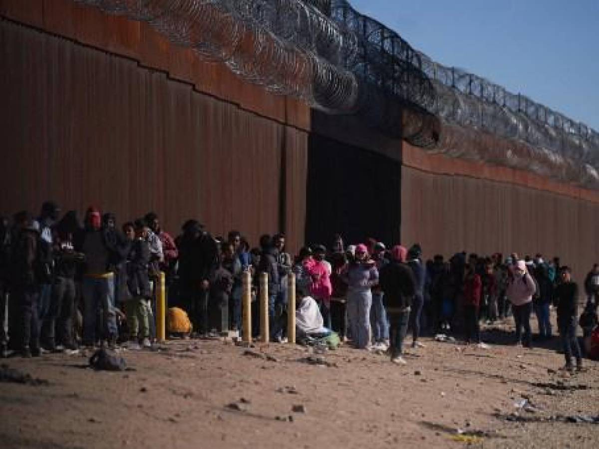 Número de migrantes de Centroamérica interceptados en EEUU cayó 71 % desde 2021