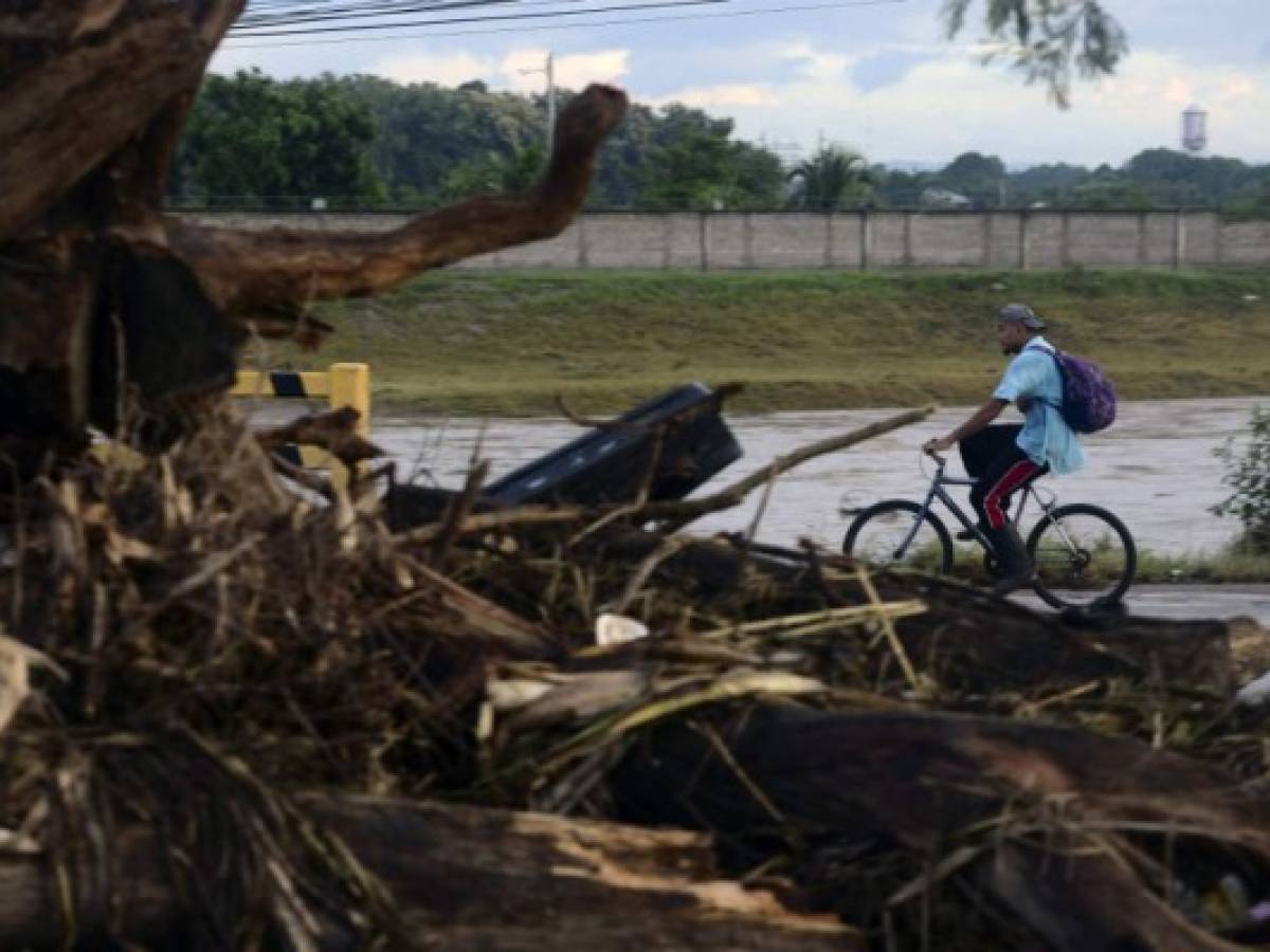 Fallecidos por huracán Eta suben a 57 en Honduras
