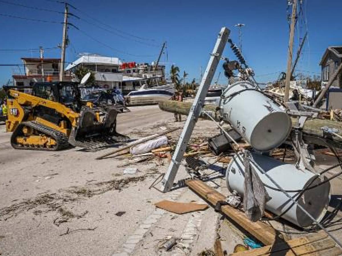 Huracán Ian costará miles de millones a la economía de EEUU