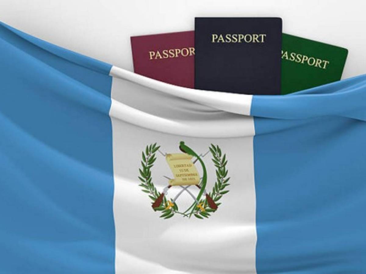 Guatemala: Advierten de riesgo de escasez de pasaportes