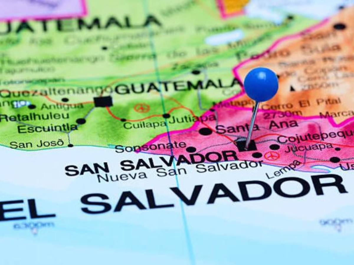 El Salvador: Empleados temporales recibarán seguridad social