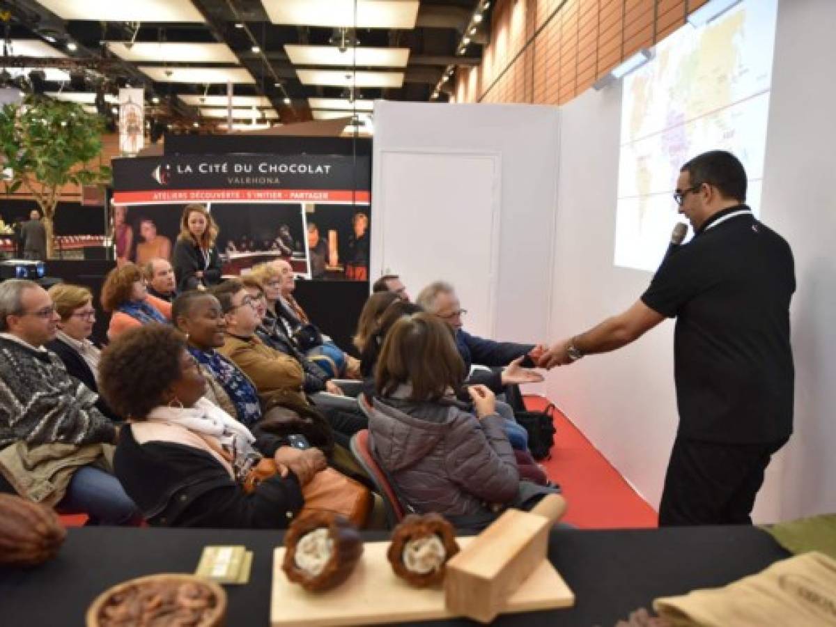 Honduras se promociona en el Salón del Chocolate de París