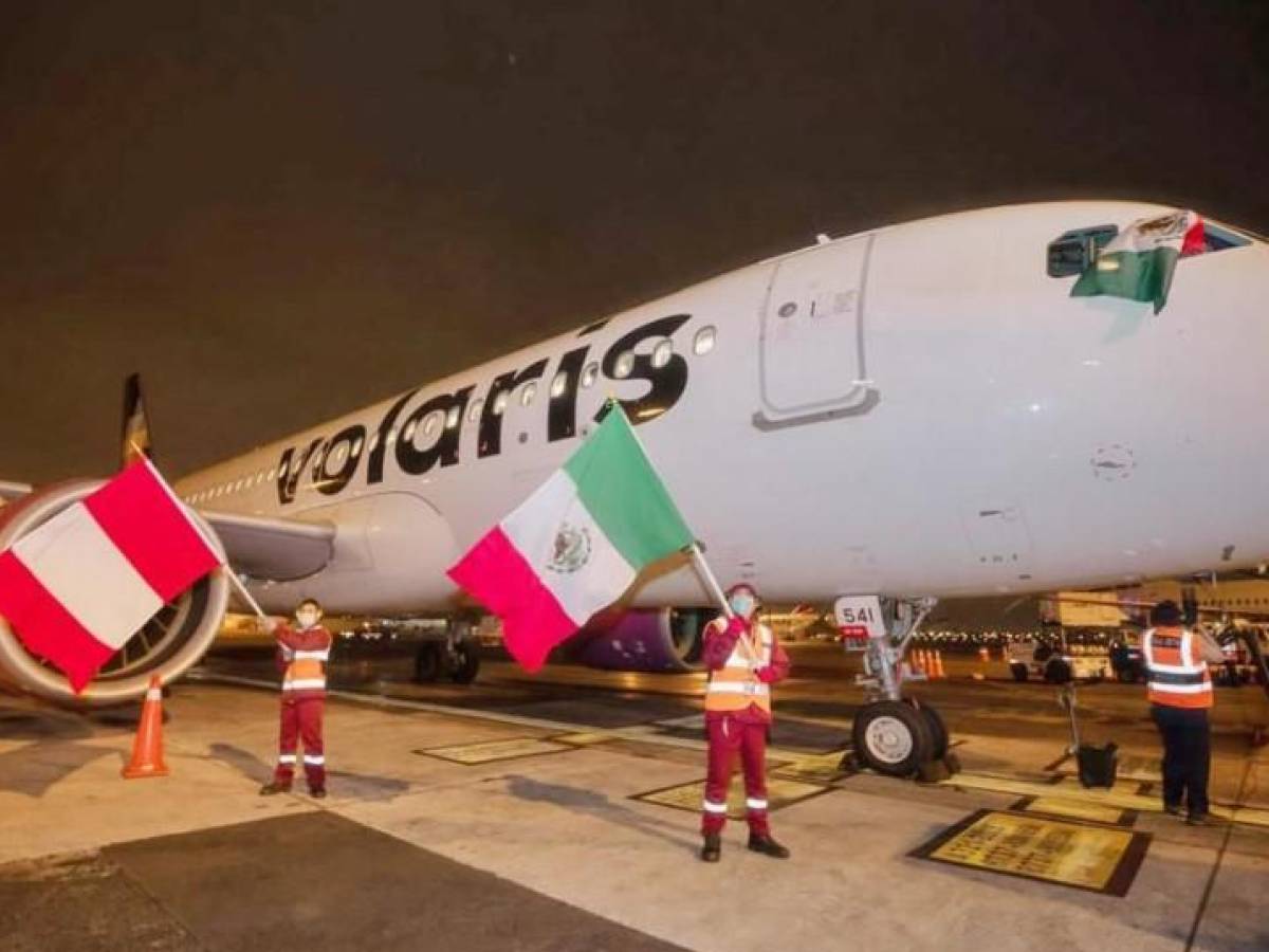 Volaris extiende sus operaciones a Colombia y Perú