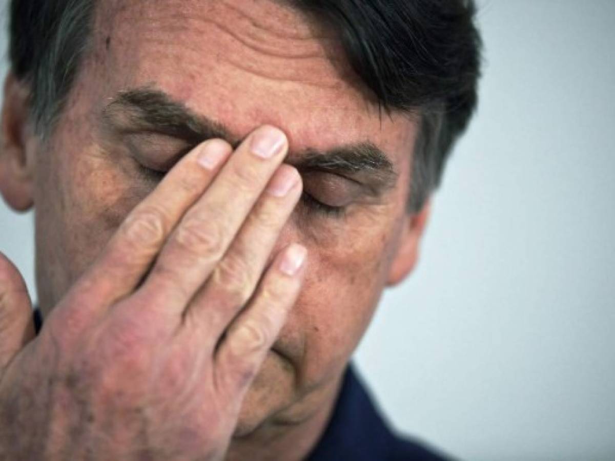 Nuevo presidente de Brasil reduce a la mitad el número de ministerios