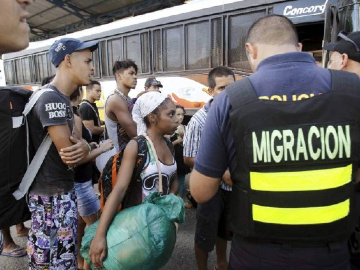 La 'número dos' de ACNUR visita Costa Rica en pleno repunte de solicitudes de asilo