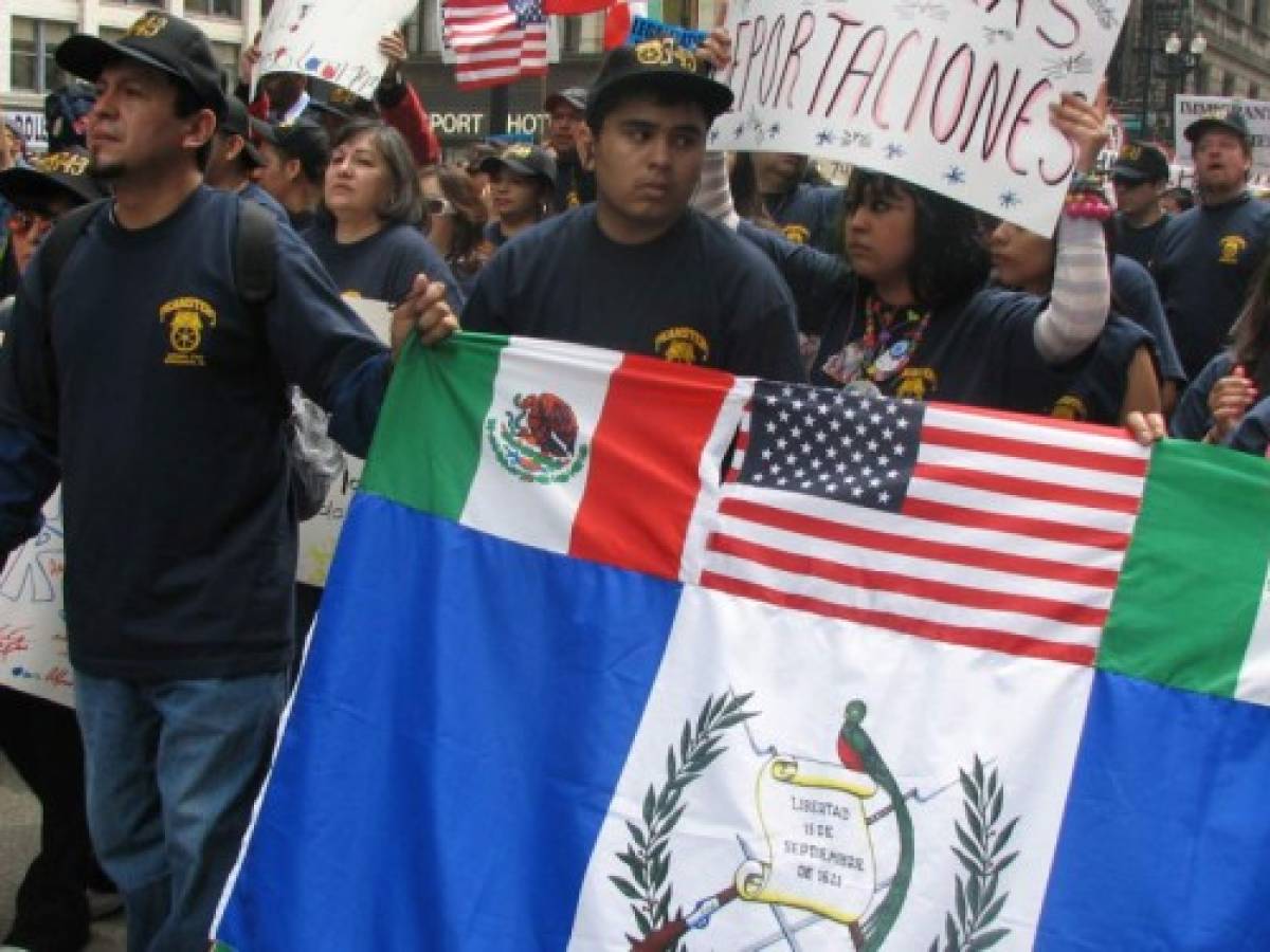 Giammattei pide a EEUU 'regularizar' migrantes guatemaltecos para aliviar economía