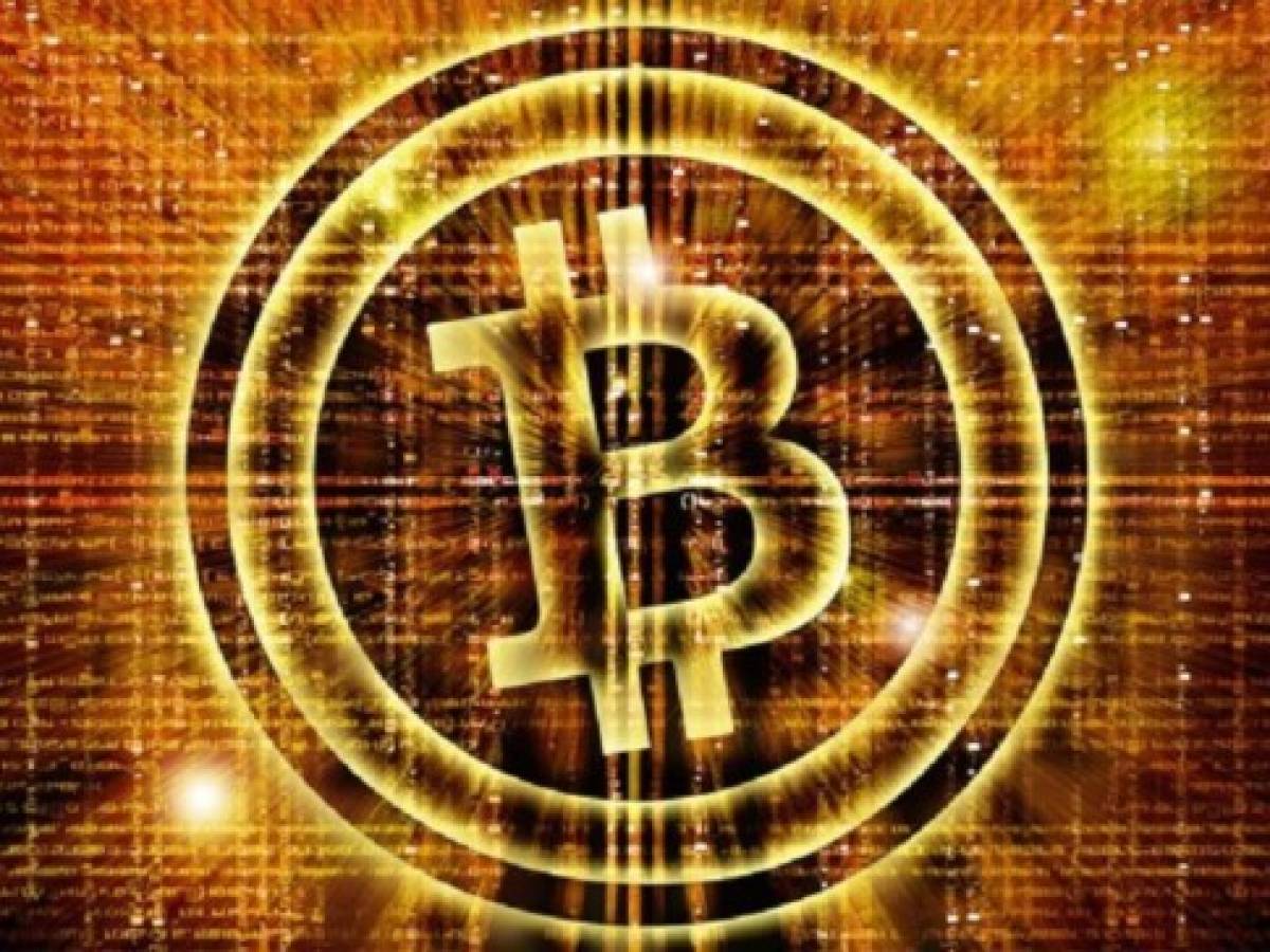 El bitcoin, como un ‘cohete’: alza de 500% en un año