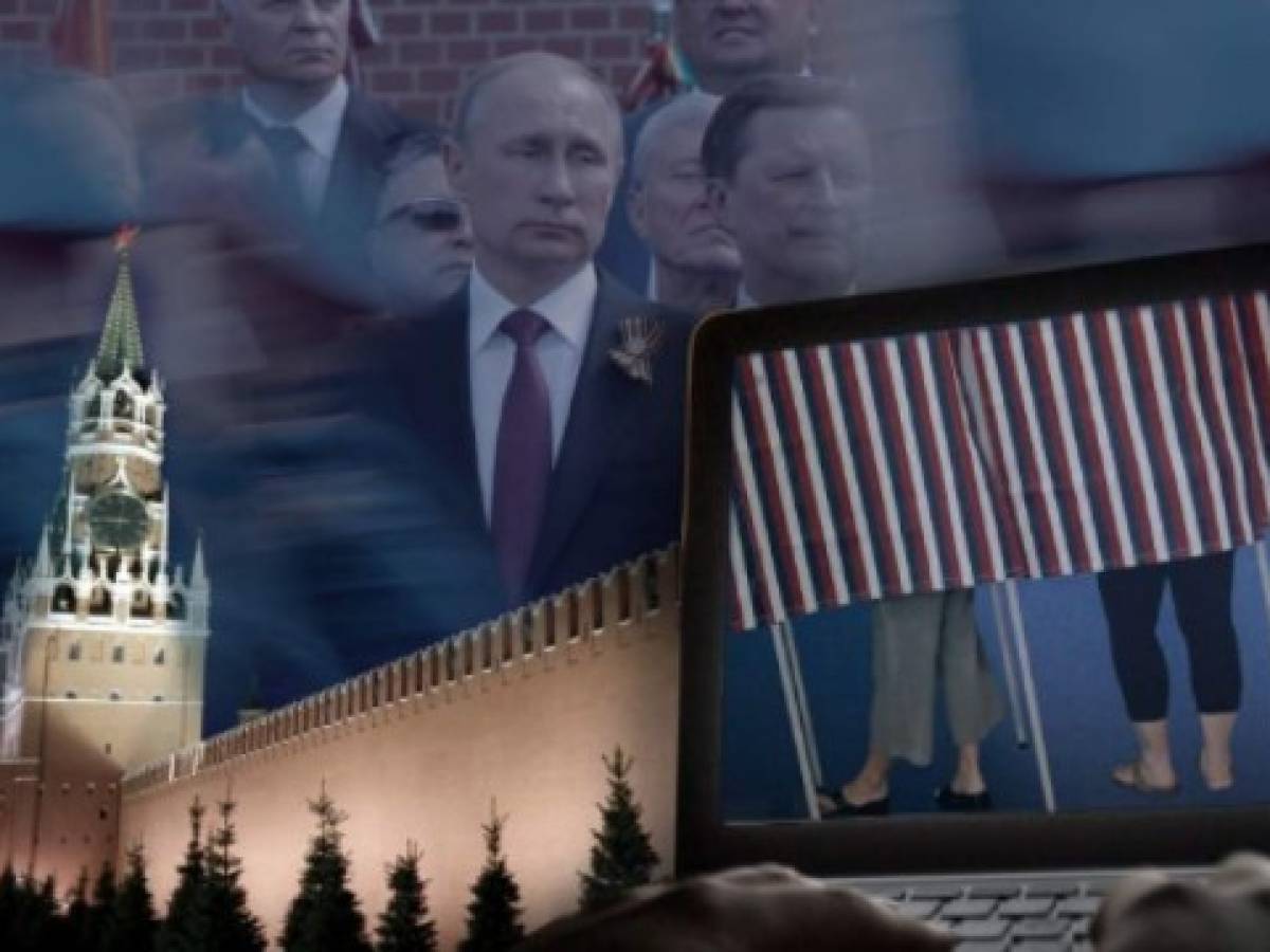 EEUU acusa formalmente a 13 rusos por interferencia en las elecciones de 2016