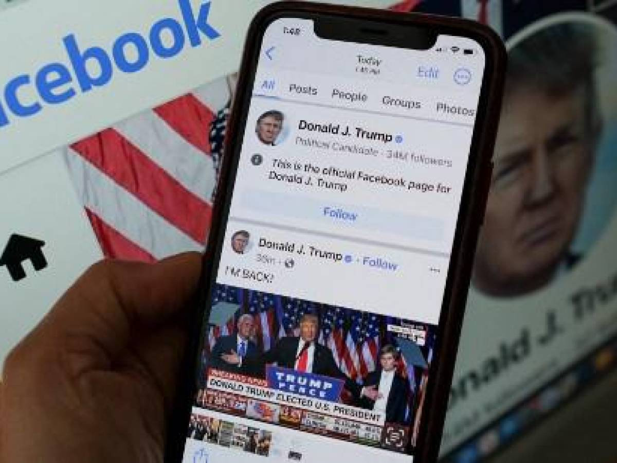 Donald Trump vuelve a Facebook y YouTube desde su suspensión en 2021