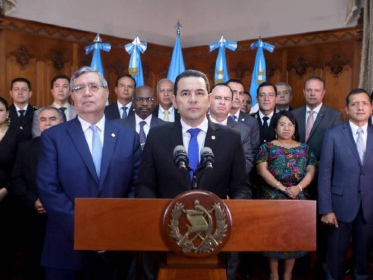 Guatemala: Renuncian los ministros de Finanzas, Trabajo y del Interior