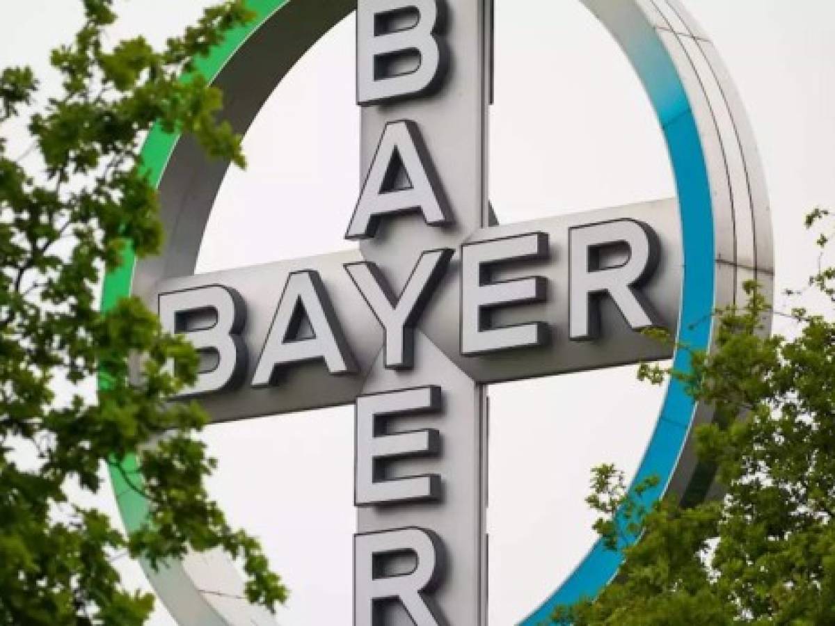 Bayer y BASF deben indemnizar con US$265 M a agricultor de EE.UU.