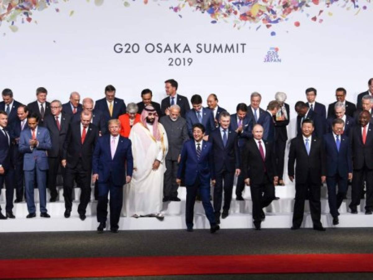 Trump y príncipe heredero saudí, protagonistas de foto del G-20