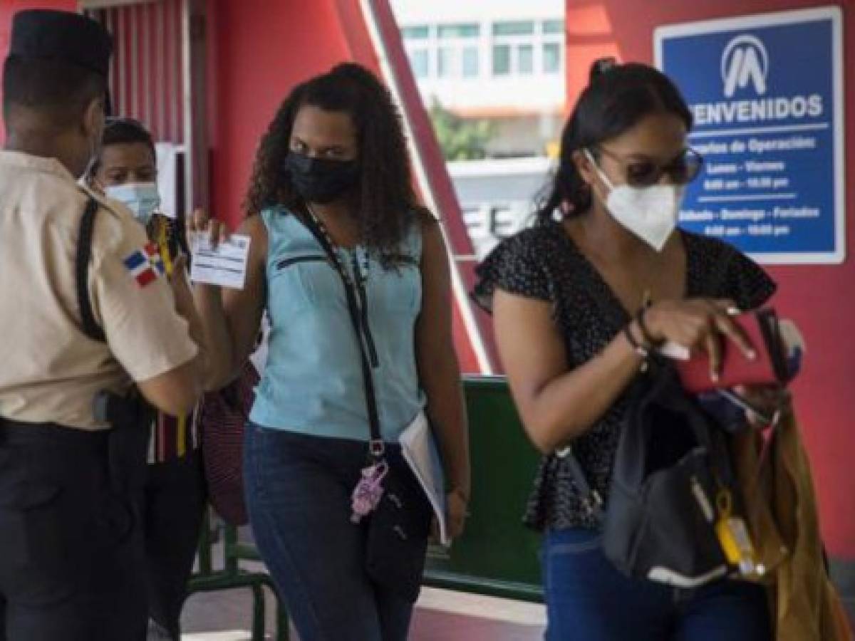 Dominicana pierde 350.000 dosis de vacunas contra la Covid-19 por vencimiento