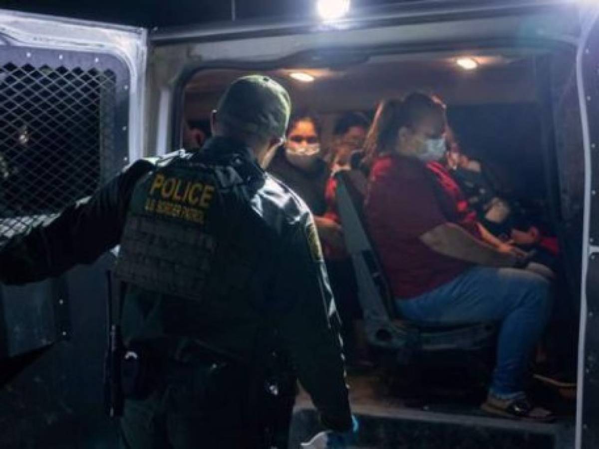 EEUU: en vigor norma que prohíbe deportar a migrantes solo por ser indocumentados